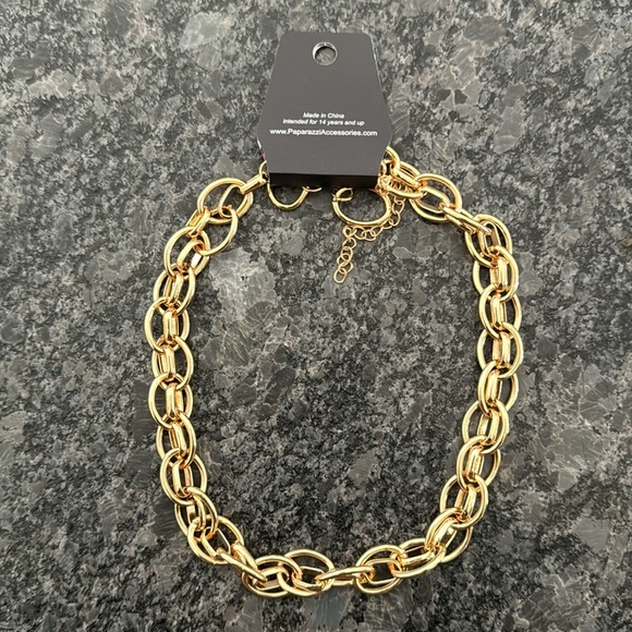 FWP NWT PAPARAZZI GOLD TONED FASHION JEWELRY CHAIN NECKLACE & EARRINGS SET - Picture 3 of 3